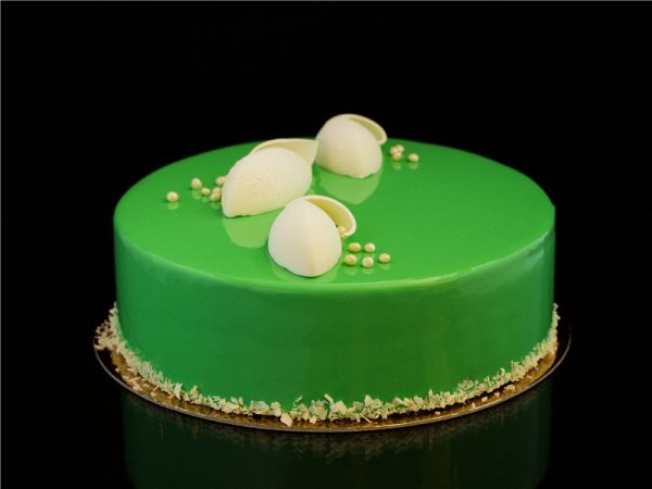 蛋糕生日祝福語8個字,生日蛋糕上寫創(chuàng)意話(300句)
