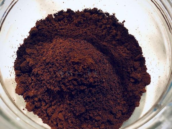 純奶手撕吐司的做法 步驟1