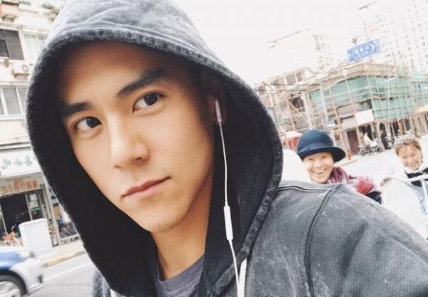 彭于晏一个月狂甩肥肉36斤,分享懒人减肥法,一般人也能做到!