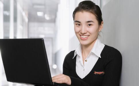 经期吃苹果能减肥吗 吃苹果的好处 吃苹果可以减肥吗