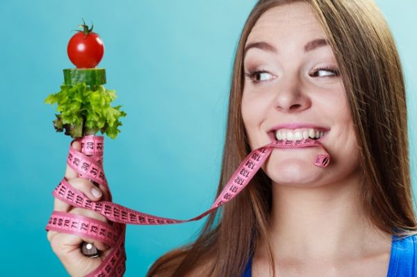如何讓臉上的肉瘦下來(lái)，幫你輕松瘦臉的小技巧
