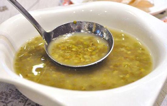 綠豆煮湯圓的功效與作用_綠豆煮湯為什么是紅色_綠豆湯煮多久