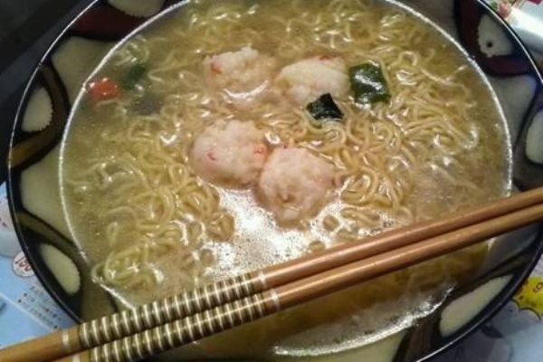 吃夜宵怕發(fā)胖，你需要了解這幾個(gè)技巧