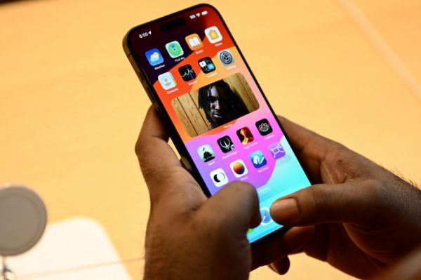 電池健康度不看趴數(shù)了! iPhone 15添新指標(biāo) 下月更新推出