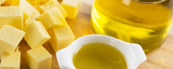 哪种食用油对身体健康 选择食用油要注意什么 食用油怎么选择