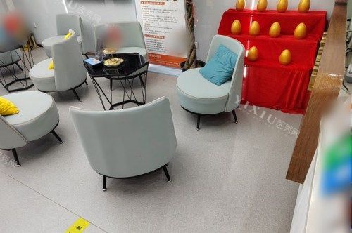 濰坊陽光口腔門診部休息區(qū)