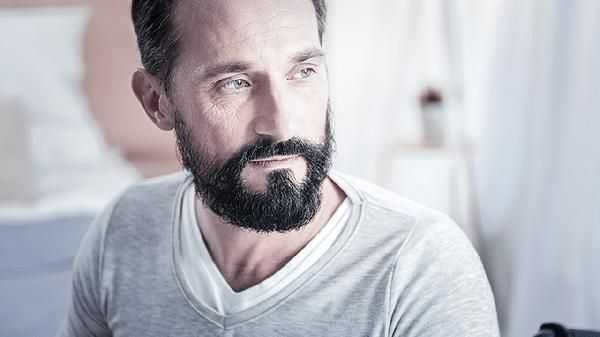 “春補(bǔ)鉀，身不乏”，50歲后，2道高鉀菜要常吃，腿腳有勁精神足