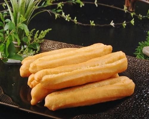 自制小油条，健康又卫生，孩子怎么吃家长都放心