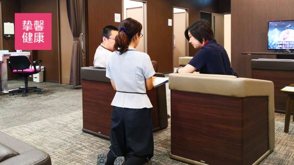 日本醫(yī)療體檢 醫(yī)護人員與患者直接檢查前溝通