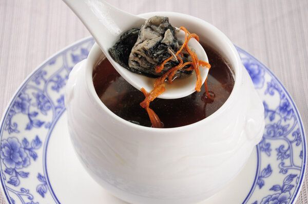 百靈草老鴨湯的功效作用