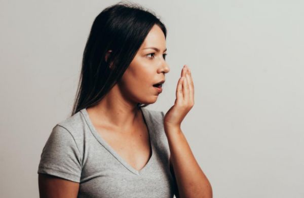 有口臭怎么辦？教你6個(gè)妙招擺脫尷尬