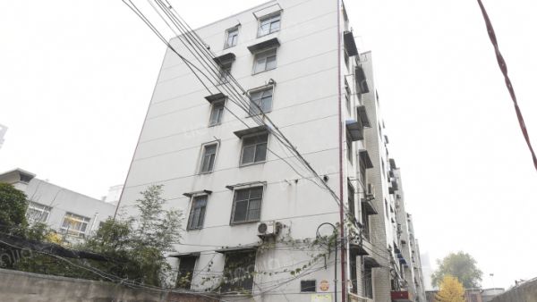 許昌市第三高級中學(xué)家屬院外景圖