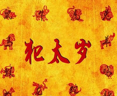 女人手掌健康線穿過生命線圖解