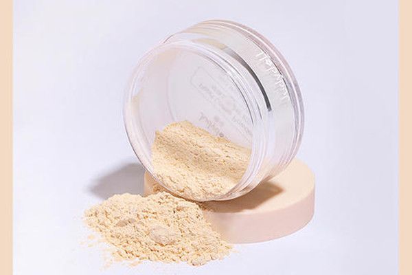 橘朵散粉好用嗎 橘朵散粉粉質(zhì)細膩嗎