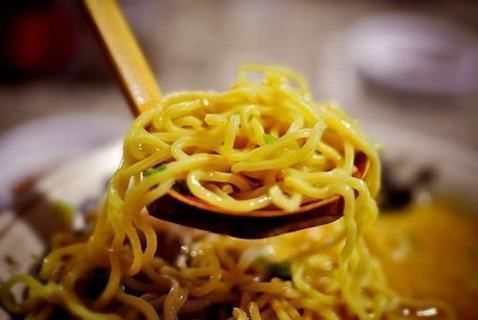 怎樣吃方便面更營養(yǎng)