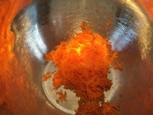 全麥+水果+果仁=健康面包丨快手面包的做法步驟 第1步