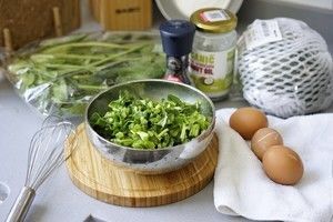 菠菜煎蛋 | 健康·蛋素的做法步骤 第1步