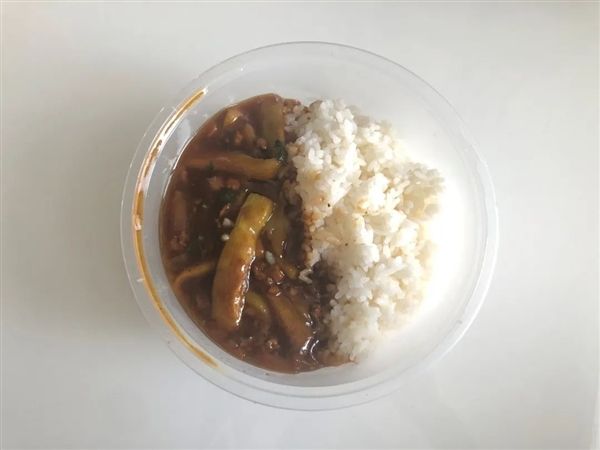 經(jīng)常吃外賣對身體的傷害真的很大！學會這4點 健康點外賣