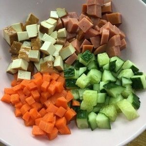 低脂健康凤梨炒饭的做法步骤 第4步