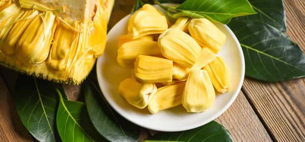 菠萝蜜:营养、益处和食用方法