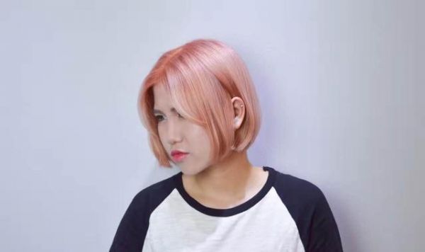 染發(fā)漂色傷頭發(fā)，從業(yè)15年染發(fā)大師教你健康退色法