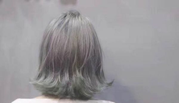 染發(fā)漂色傷頭發(fā)，從業(yè)15年染發(fā)大師教你健康退色法