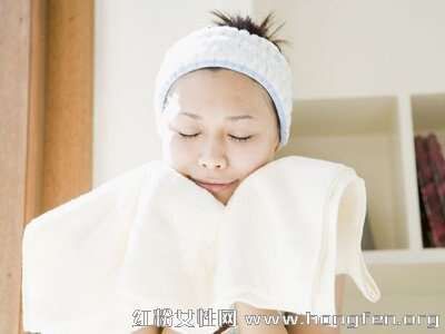 科學(xué)選零食有益健康 教你如何選擇健康減肥零食的技巧