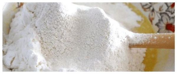 面粉好壞難區(qū)分？超市員工透露，用這4招挑面粉，好面粉跑不了