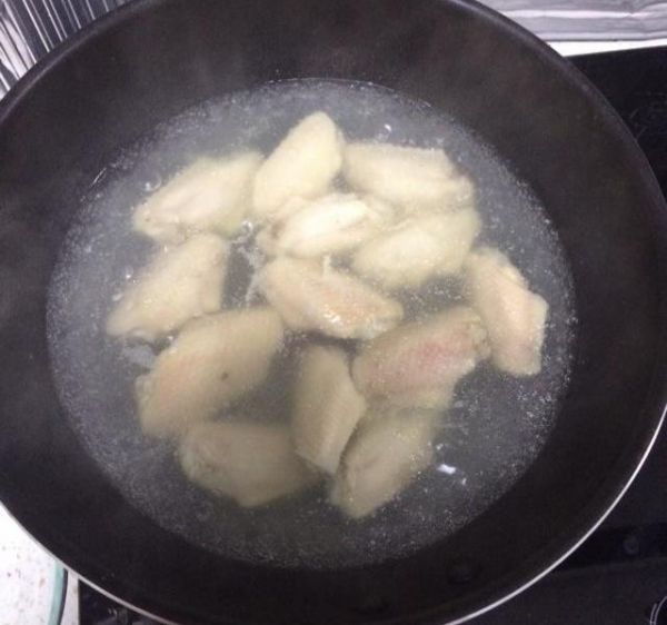 純奶手撕吐司的做法 步驟1