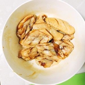 健康無油黑椒蒜香雞翅的做法步驟 第2步