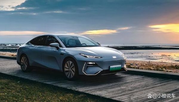 新能源車如何查看電池容量？-有駕