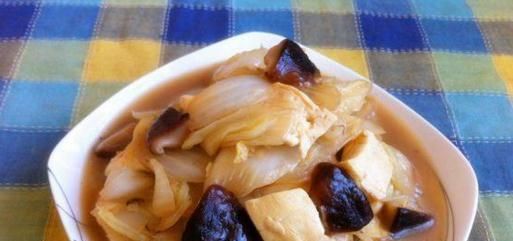 香菇白菜的营养与做法（美味又健康的佳肴/香菇）