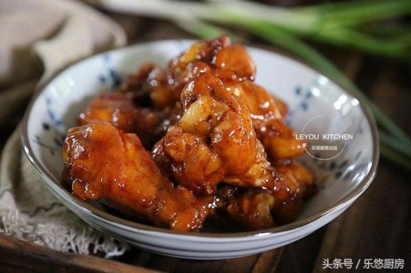 雞翅根，肉多骨頭少，十幾塊錢做一盤，孩子最喜歡，連吃好幾個