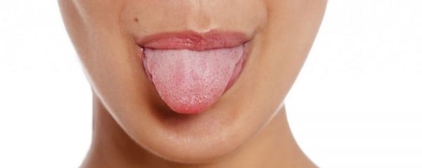舌苔厚膩怎么回事 祛濕方法有哪些 濕氣重怎么辦