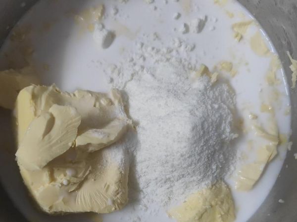 纯奶手撕吐司的做法 步骤1