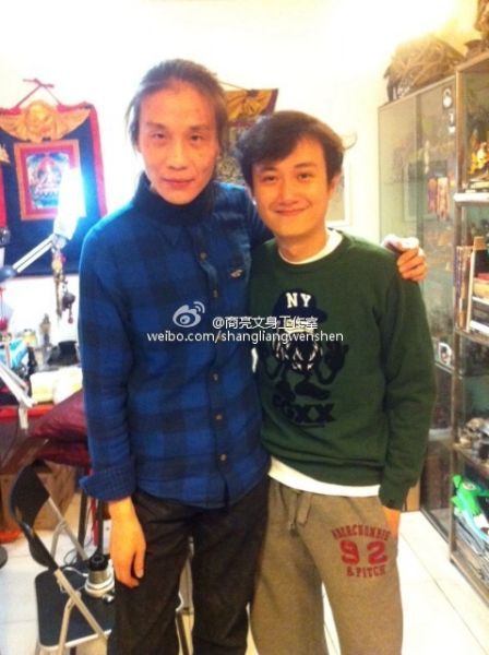 文章与师傅合影