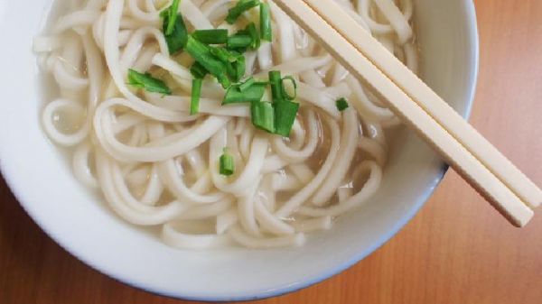怎么做養(yǎng)生湯呢？養(yǎng)生湯做法推薦