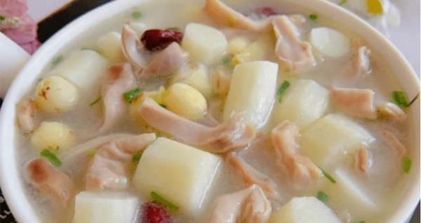 以山藥蓮子豬肚湯為主題的營養(yǎng)健康美食（品嘗鮮美的營養(yǎng)健康佳肴）