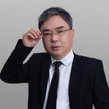 鵬港律師