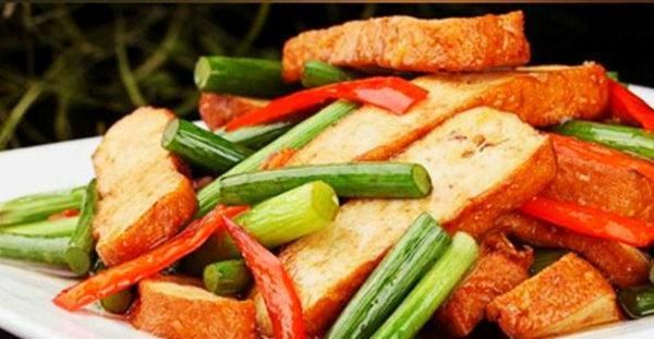 10道家常素菜的做法，吃多了油膩食物，吃點(diǎn)素食清清腸胃