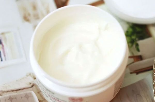 发膜，让头发看起来更健康更有光泽5