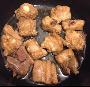 一個人在家不想做飯怎么辦，來試試它做法簡單，要大口吃才過癮哦