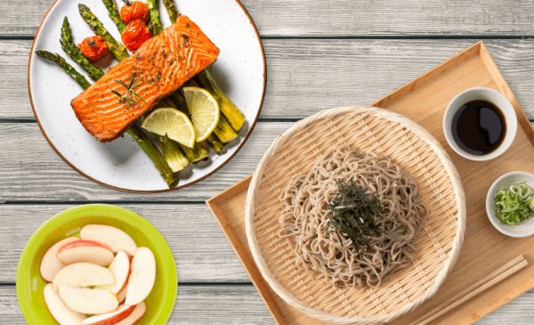 檸香鮭魚蕎麥麵