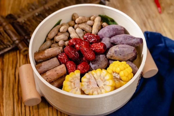 【提示】除夕夜，吃團(tuán)圓飯合家歡！年味美味都兼顧，健康年夜飯有秘籍→