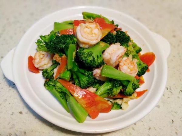 鮮蝦好吃人人愛，9種大蝦的做法，簡(jiǎn)單易操作，營養(yǎng)又美味，收藏