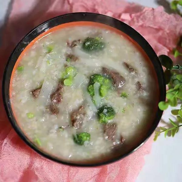 簡(jiǎn)單富含營養(yǎng)的學(xué)生早餐，5款孩子愛吃的早餐做法