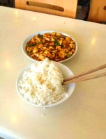 为何家中多使用瓷碗?何种碗为最佳选择?