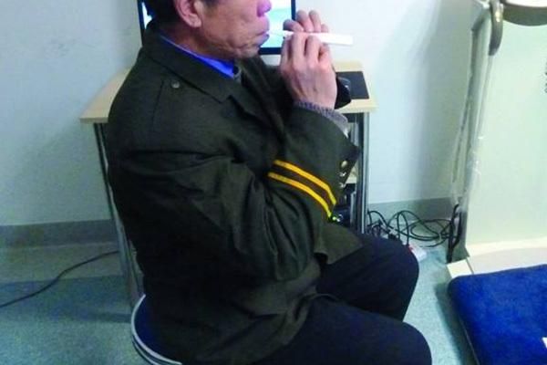 胃不舒服，做胃鏡太痛苦！別擔(dān)心，這4項檢查也能知道胃健不健康