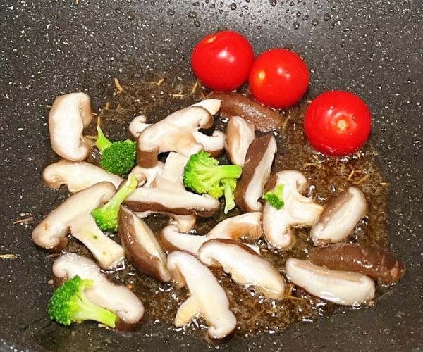 純奶手撕吐司的做法 步驟1