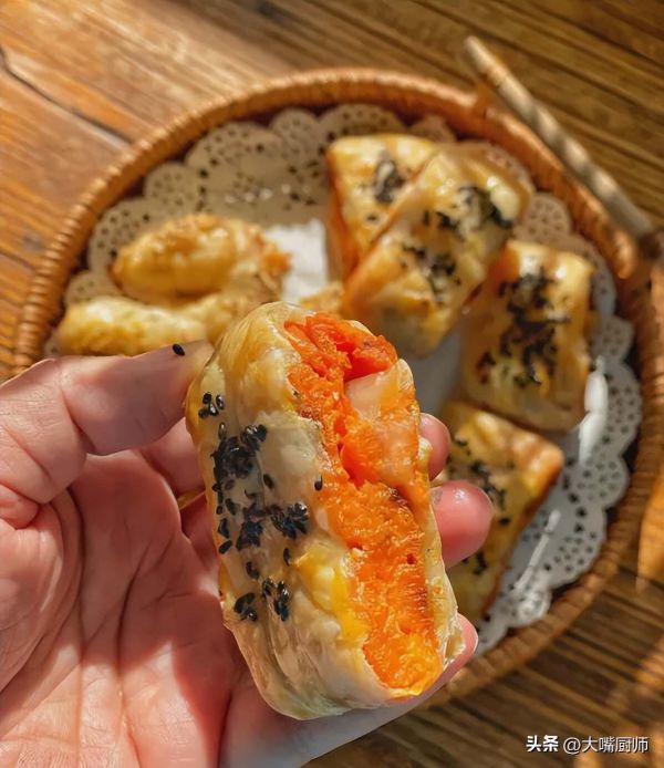 推荐4个手抓饼健康做法，外酥里软鲜香美味，好吃又解馋，不难学